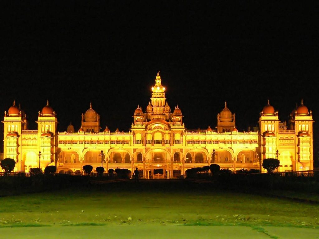 Best yoga trips in India | Mysore Palace