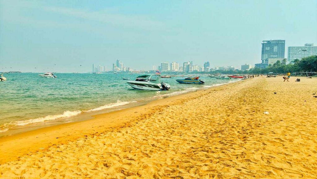 Pattaya Central Beach
