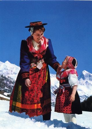 Traditional clothing of Switzerland for Women and Children