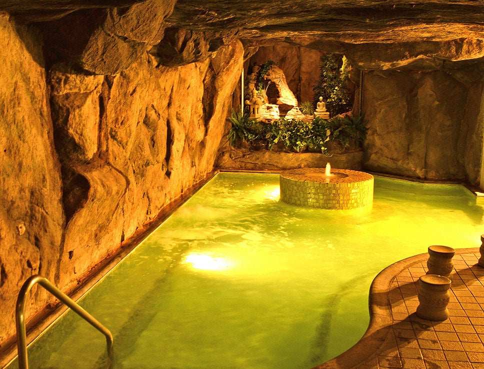 Beverly Hot Springs in Southern California