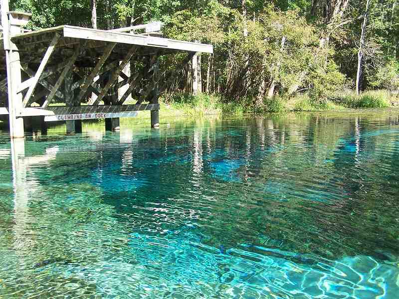 best natural Florida springs | Gilchrist Blue Springs