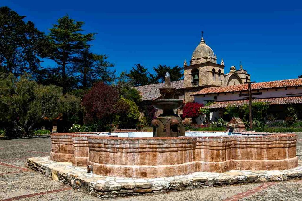 best things to do in Carmel by the Sea | Carmel Mission