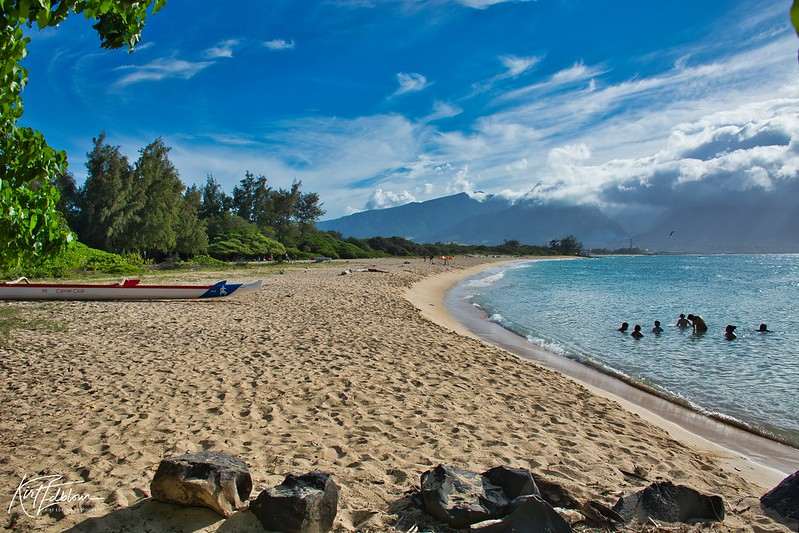 cheap place to live in Hawaii | Kanaha Beach