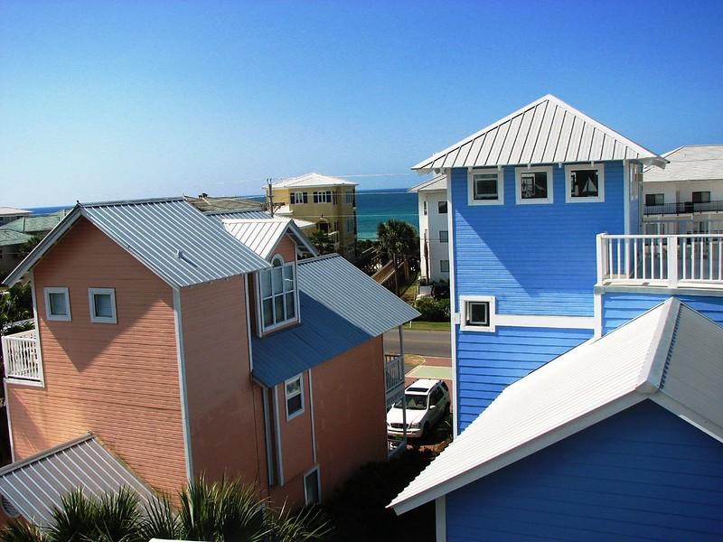 popular places to live in Florida Panhandle | Destin