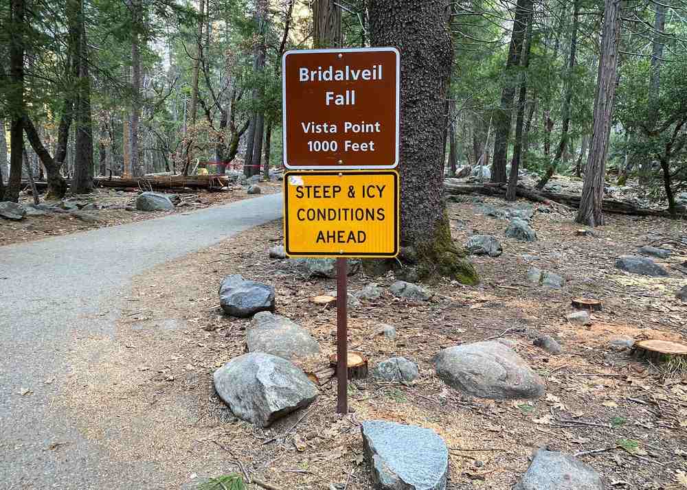 Bridalveil Fall trail, easiest waterfall hike in Yosemite