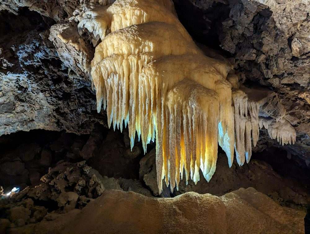 Caves in Northern California_Black Chasm Cavern